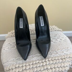 Steve Madden Black Needle Heel Stiletto Heels
